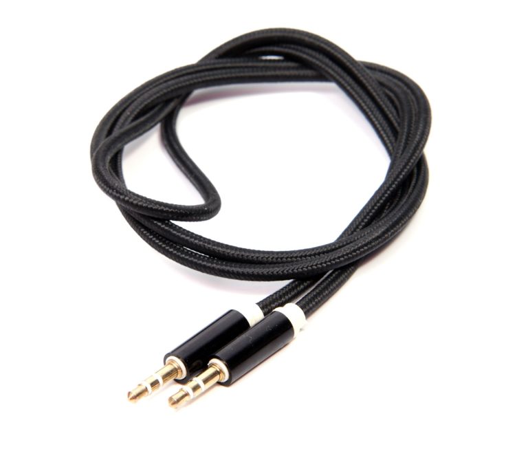 کابل انتقال صدا Carbon 3.5mm Audio Cable